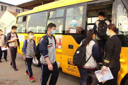 青島校車陸續(xù)恢復(fù)常態(tài)化運(yùn)行 安全防疫與優(yōu)質(zhì)服務(wù)并行的新常態(tài)